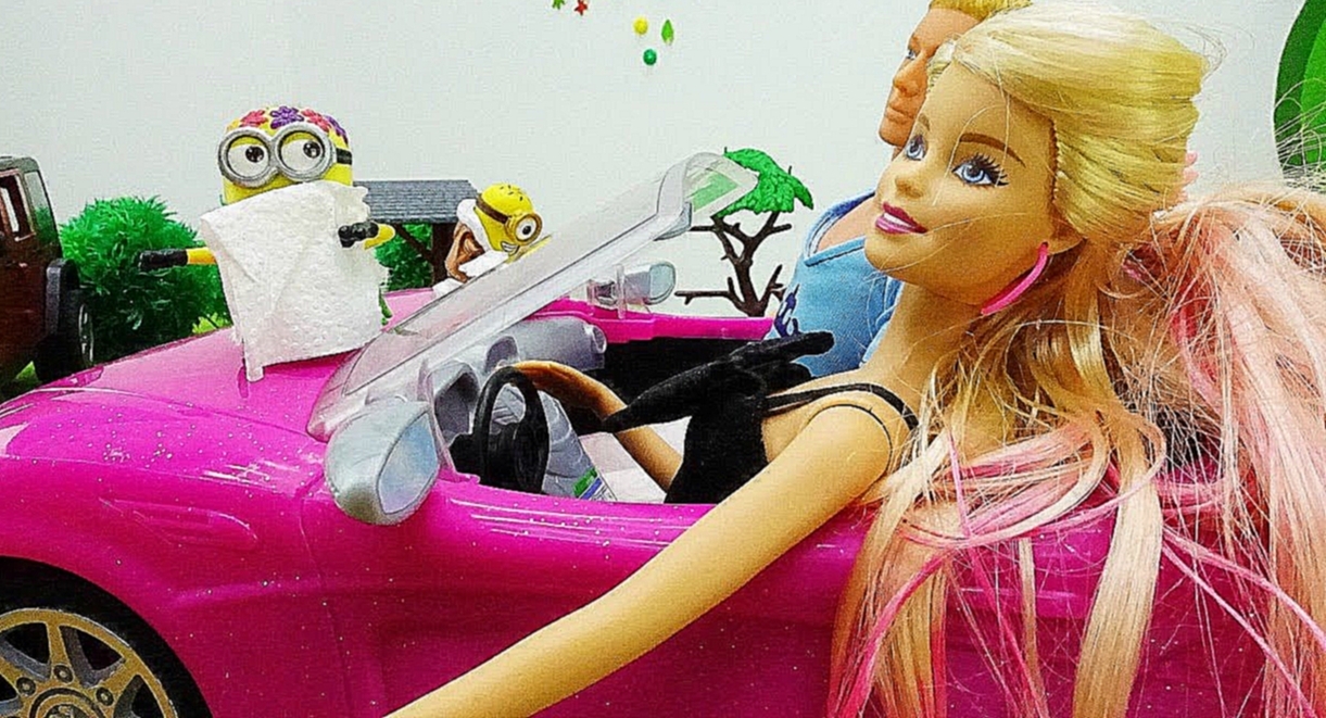 Кукла Барби за рулем МАШИНЫ: Кен и Барби едут на мойку. Мультики для девочек 