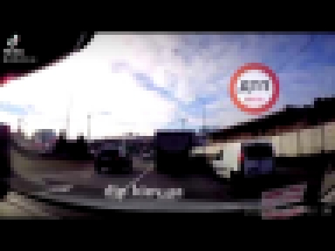 Мертвые зоны грузовиков:  перекрёсток ул. #Электриков и ул. #Межигорская... Видео момента #ДТП 