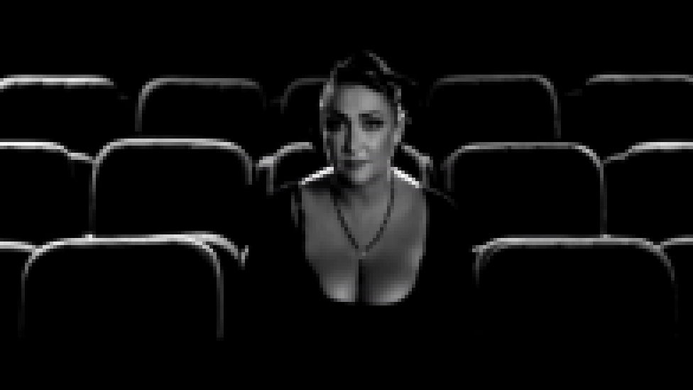 Музыкальный видеоклип Лолита - Остановите землю 