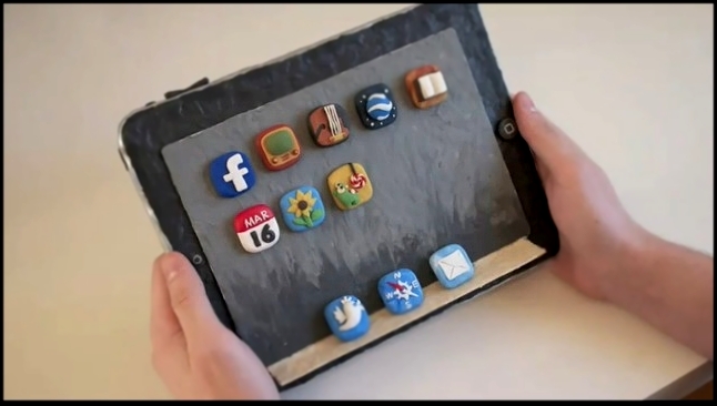 iPad из пластилина 