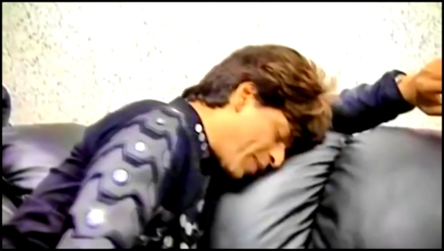 Музыкальный видеоклип   Не делайте мне больно Господа! (Shah Rukh Khan) 