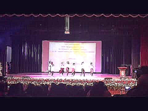 Музыкальный видеоклип BTS dance cover by Jyoti Nivas College students (GoGo and Mic Drop) 