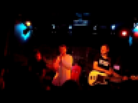 Музыкальный видеоклип VLNY - Танцы в темноте (09.12.2017 / Воронеж / BARak O'MAMA) 
