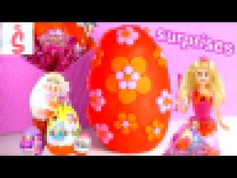 Барби Принцесса открывает большой киндер сюрприз с игрушками|Barbie opens a big Kinder Surprise toys 