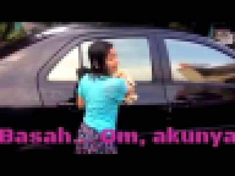 Музыкальный видеоклип KVAVLOG #1 - Basah 