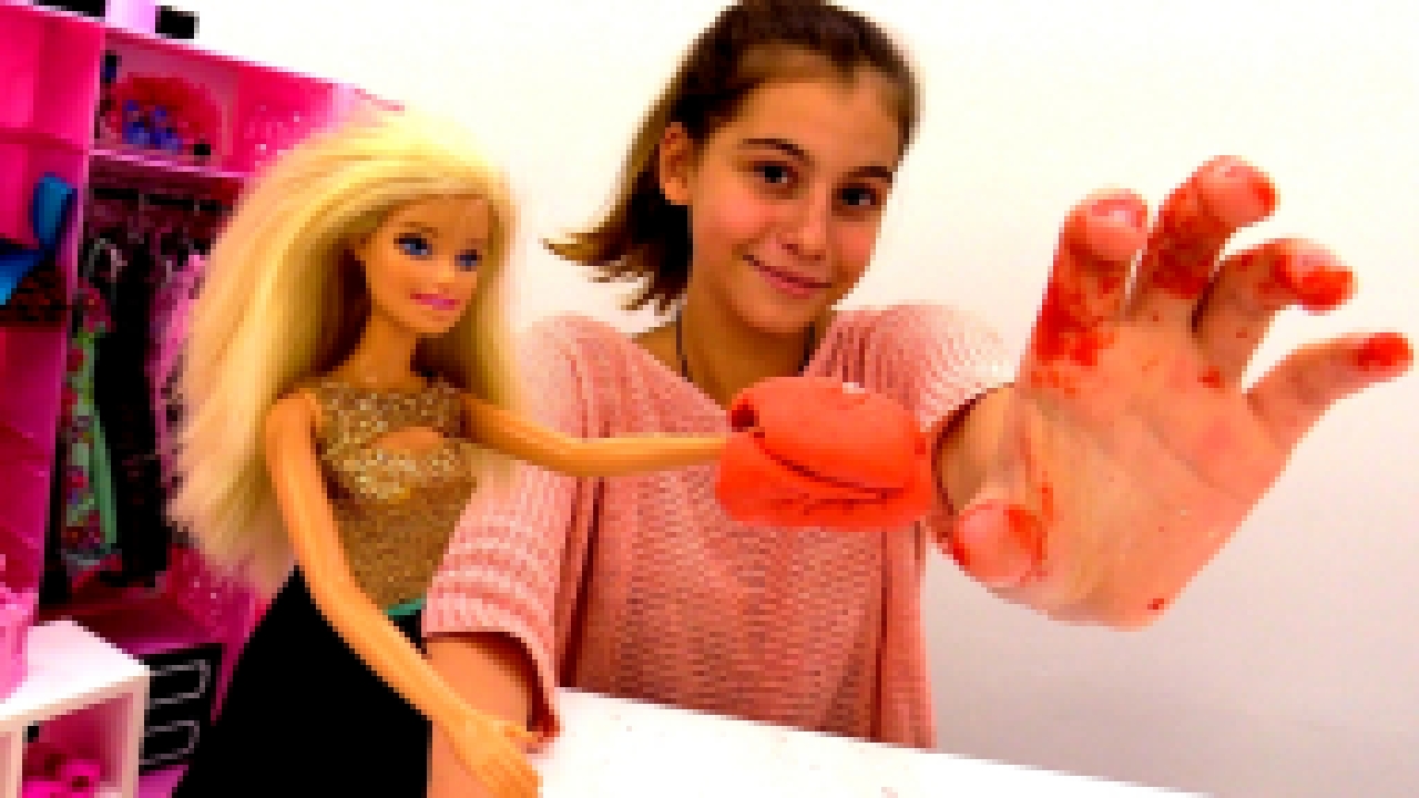 Мультики для девочек #Барби: #ЛучшаяподружкаВика лепит ЛАСТИК! Видео про кукол. Поделки с детьми 