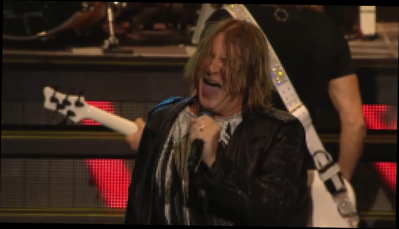 Def Leppard - "Pour Some Sugar On Me" Live July 15, 2016 
