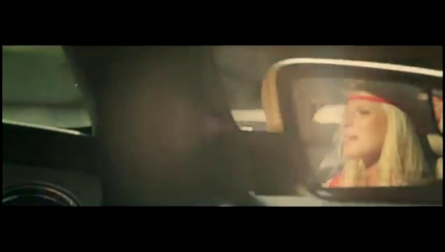 Музыкальный видеоклип NOA NEAL - Skydive (Official music videoclip) 