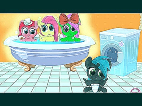 День в ванной с карманными поняшками и черная пони. Мультик игра для детей. My little pony. 