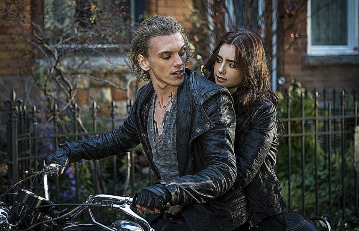 Музыкальный видеоклип Орудия смерти: Город костей / The Mortal Instruments: City of Bones (2013) 