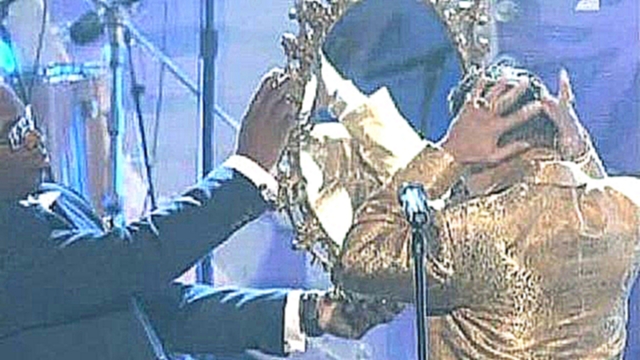 Музыкальный видеоклип Rihanna Performance Grammy Awards 2008 [Ultimate-Rihanna.ru] 