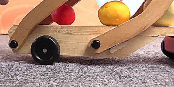 Мультфильм про Кротика и Аню - Лепим из пластилина курочку - Истории из игрушек для детей 