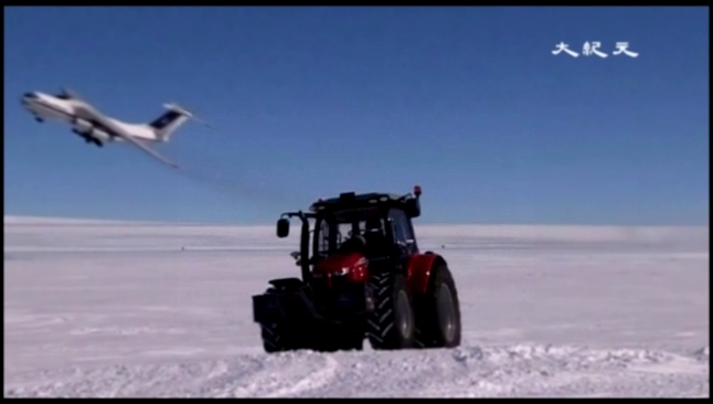 Музыкальный видеоклип Голландка на тракторе едет к Южному полюсу (новости)  