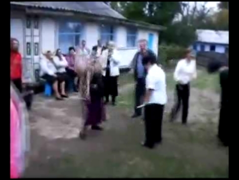 Музыкальный видеоклип Михаил Михайлов - Дискотека в деревне (шутка) 