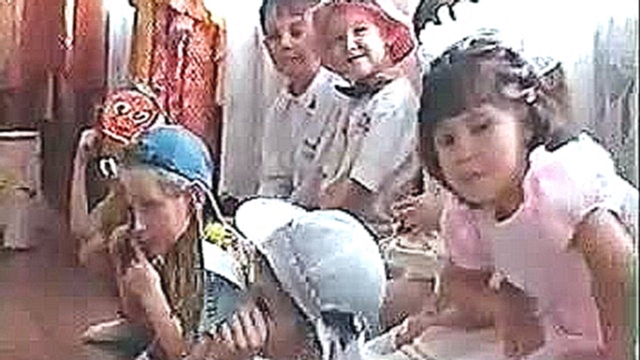 Музыкальный видеоклип Осенние танцы в детском саду 