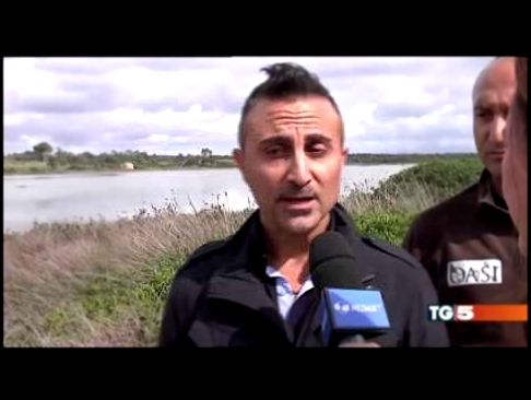 TG5 INDIGNATO SPECIALE - scarico a mare  San Pietro in Bevagna 