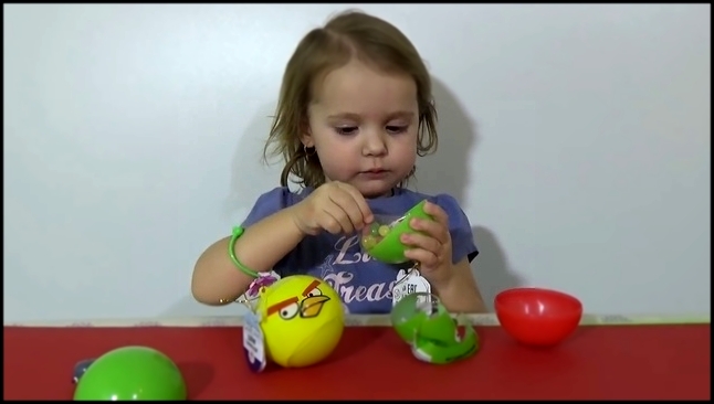 Энгри Бердс шары с сюрпризом открываем игрушки Angry Birds surprise balls unboxi 