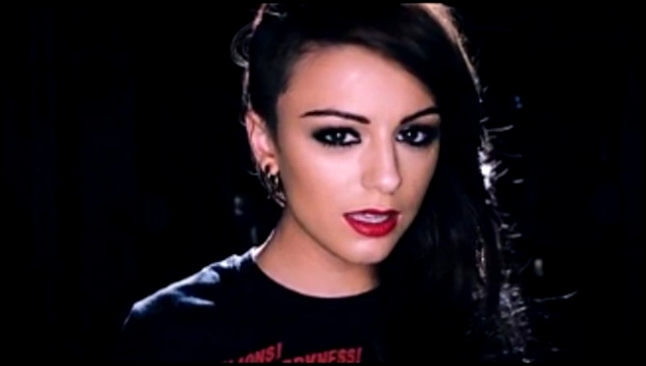 Музыкальный видеоклип Cher Lloyd - Dub on the Track Ft. Mic Righteous, Dot Rotten & Ghetts 