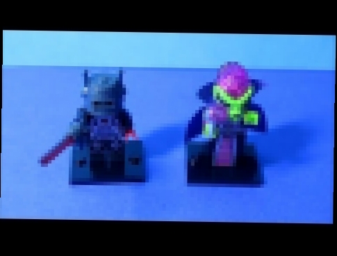Lego Minifigures Series 8 Blindbag Unboxing - Alien Villainess and Evil Robot 