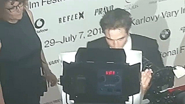 Роберт на церемонии закрытия Karlovy Vary International Film Festival 5 