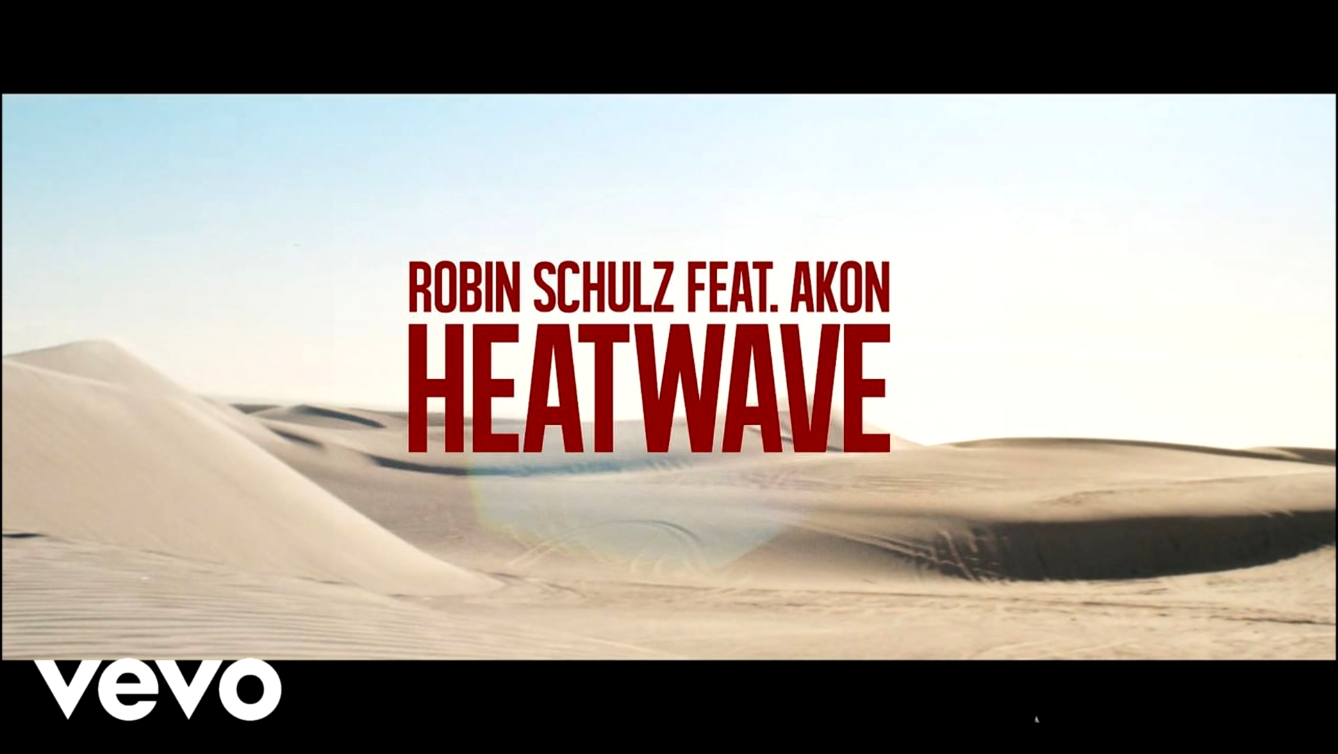 Музыкальный видеоклип ROBIN SCHULZ FEAT. AKON – HEATWAVE 