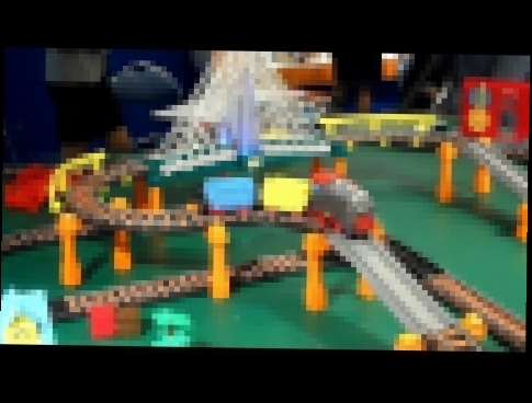 Видео обзор детская игрушка - Железная дорога, поезд для детей 