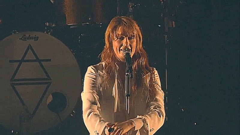 Музыкальный видеоклип Florence & The Machine - Coachella 2015 .12 04 2015  HD tps://vk.com/public53281593 клипы 