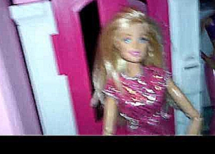 Barbie- Dolls Fashion Show 
