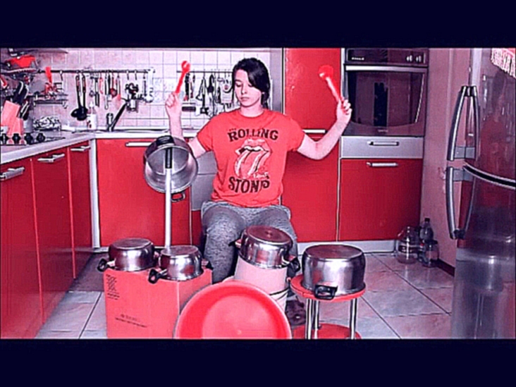 Музыкальный видеоклип Тимофеева Олеся - Лето,плавки,рок-н-ролл (Нервы cover) 