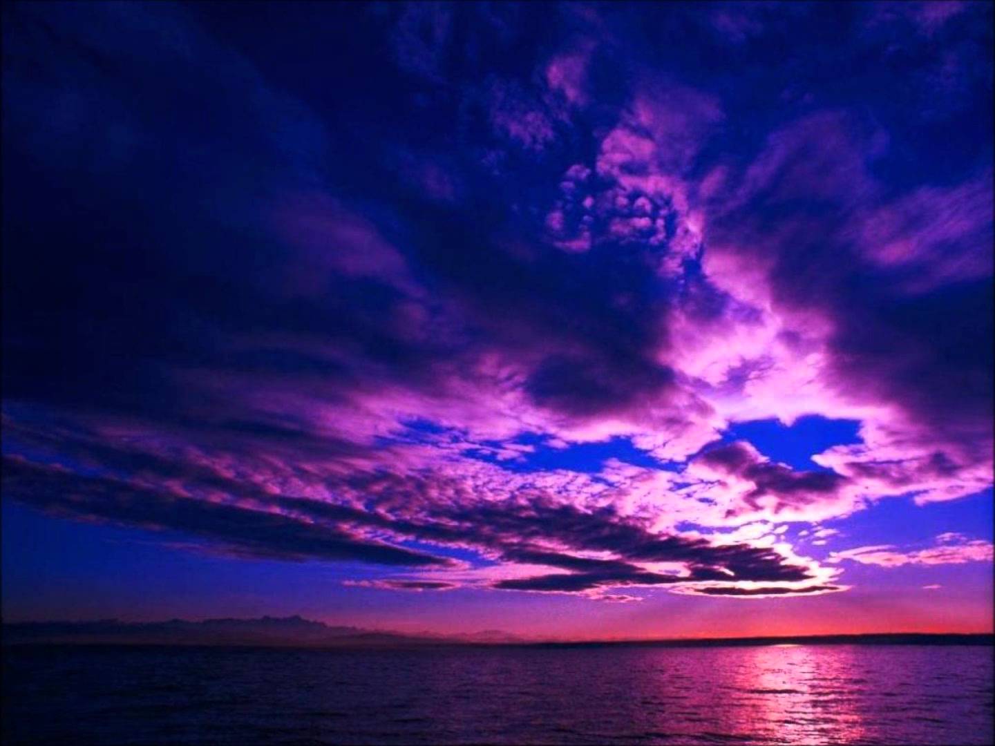 Эти облака - фиолетовая вата фото Эл